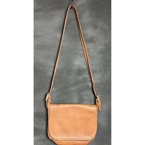 Vintage 90s Coach Patricia's Legacy 9951 Tan Leather Flap Crossbody Saddle Bag